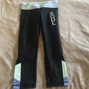NWOT Lululemon leggings SoulCycle pace rival crops.